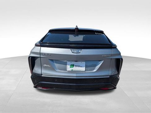 Used 2024 Cadillac Lyriq Tech AWD/4WD image 7