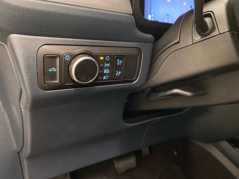 New 2026 Ford Maverick XL image 16