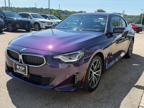 Used 2025 BMW 230i xDrive Coupe w/ Premium Package AWD/4WD image 8