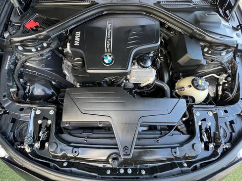 Used 2016 BMW 320i Sedan image 27