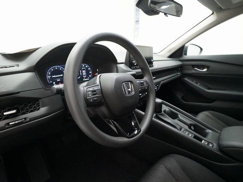 Certified 2023 Honda Accord EX image 8