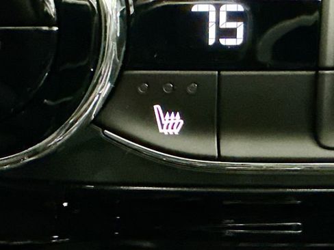 New 2026 Chevrolet Trax ACTIV w/ Sunroof Package image 20