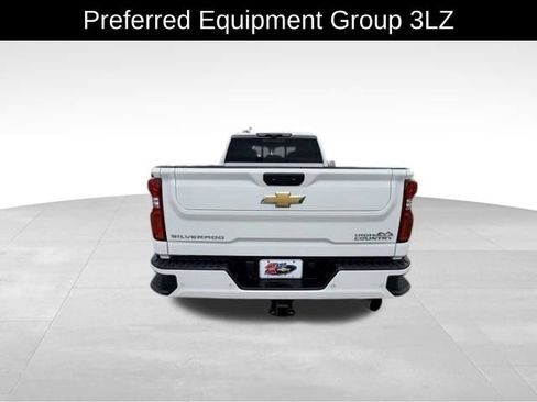 Certified 2024 Chevrolet Silverado 2500 High Country w/ High Country Premium Package AWD/4WD image 4