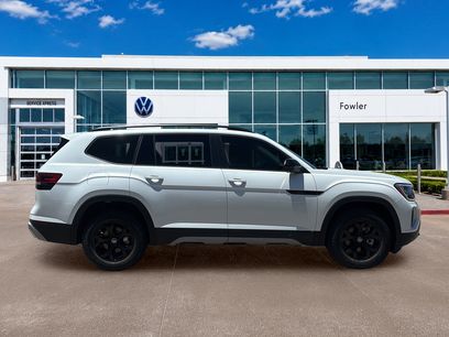 New 2026 Volkswagen Atlas Peak Edition