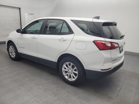 Used 2021 Chevrolet Equinox LS w/ LPO, Cargo Package FWD image 3