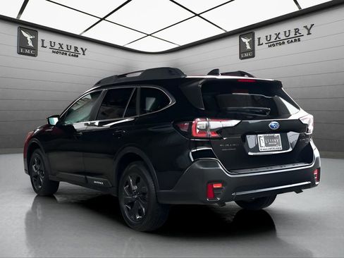 Used 2020 Subaru Outback Onyx Edition XT AWD/4WD image 5