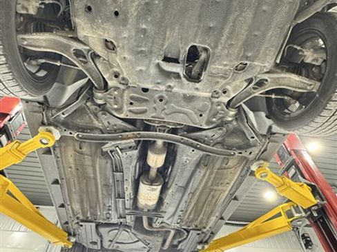 Used 2015 Ford Focus SE w/ Equipment Group 201A FWD image 17