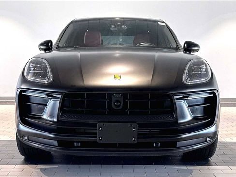 Used 2023 Porsche Macan AWD/4WD image 13