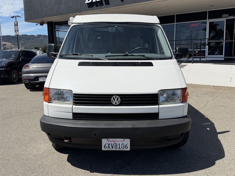 Used 1995 Volkswagen Eurovan Camper FWD image 2