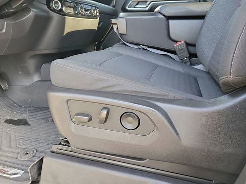 Used 2023 Chevrolet Silverado 1500 LT Trail Boss w/ Protection Package image 12