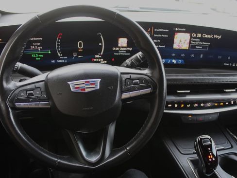 Used 2024 Cadillac XT4 Premium Luxury AWD/4WD image 13