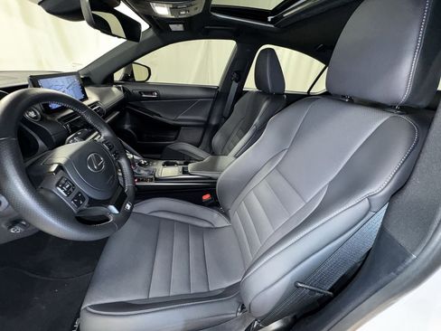 Used 2025 Lexus IS 350 F Sport image 17