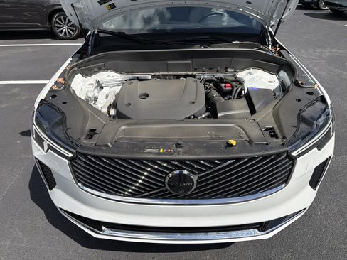 Used 2026 Volvo XC90 B6 Plus w/ Protection Package Premier AWD/4WD image 21