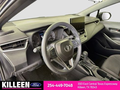 Used 2025 Toyota Corolla SE FWD image 10