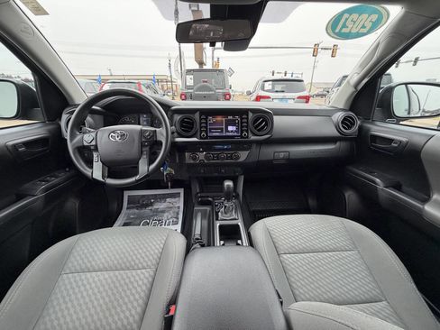Used 2021 Toyota Tacoma SR image 21