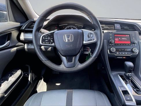 Used 2019 Honda Civic LX image 5