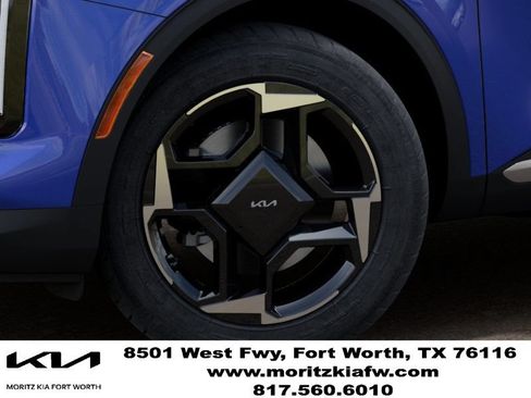 New 2026 Kia Sportage EX w/ EX Panorama Roof Package FWD image 9