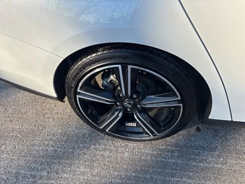 Used 2023 Honda Accord Sport image 34