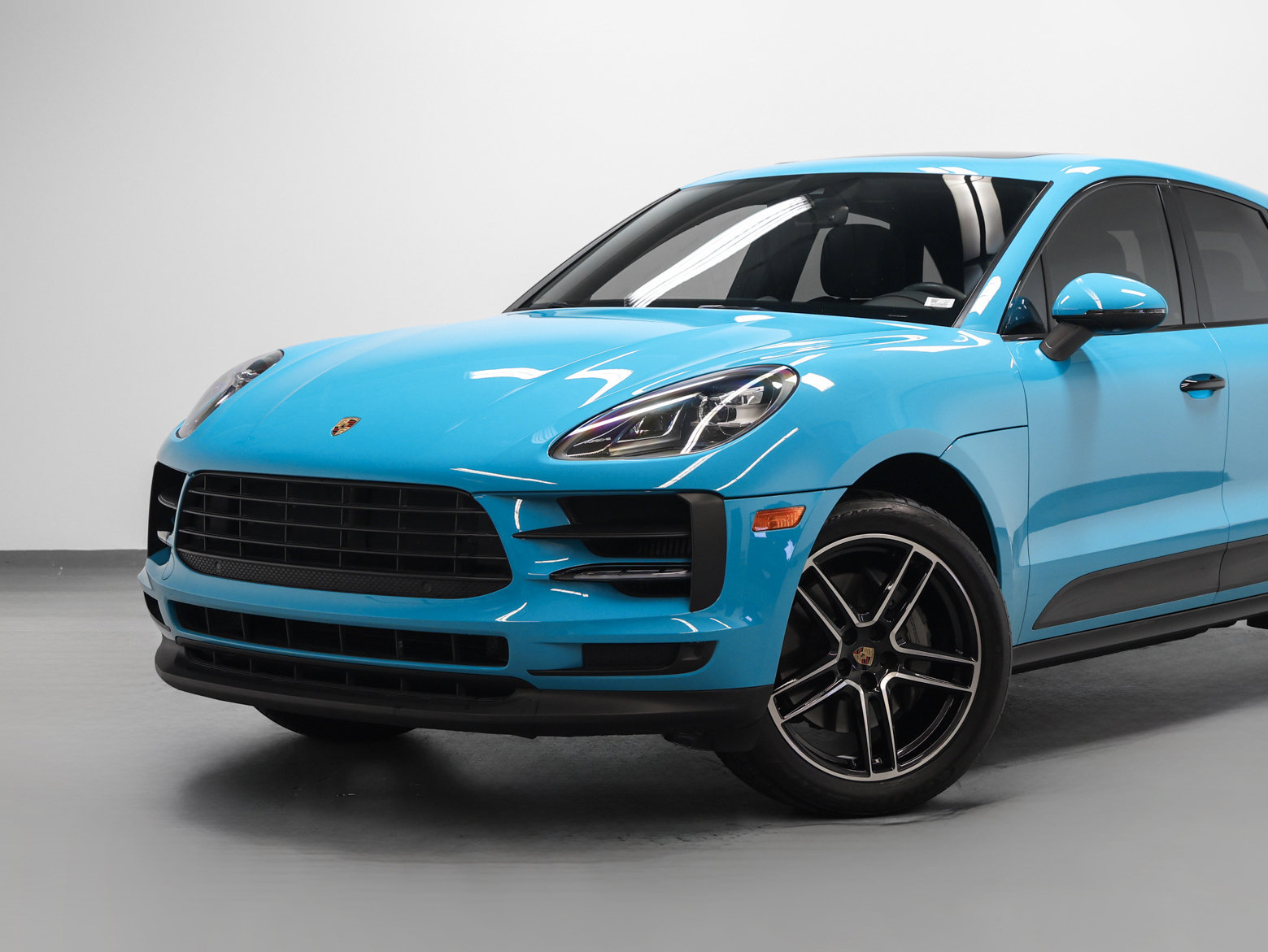 Certified 2021 Porsche Macan S AWD/4WD image 7