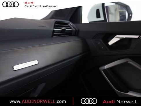 Certified 2023 Audi Q3 2.0T Premium w/ Convenience Package AWD/4WD image 7