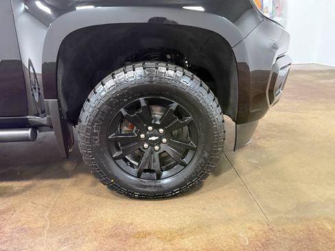 Used 2022 Chevrolet Colorado Z71 w/ Z71 Midnight Edition AWD/4WD image 89