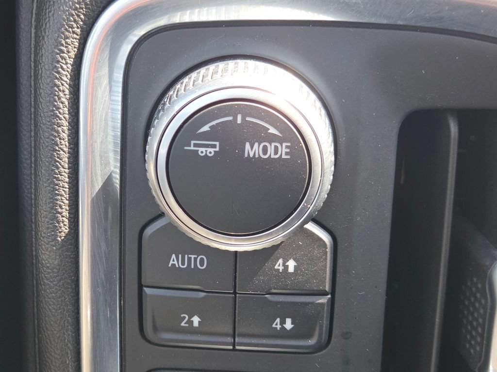 Used 2021 GMC Sierra 1500 AT4 w/ AT4 Value Package AWD/4WD image 19