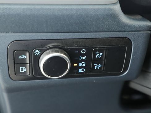 Used 2023 Ford Maverick Lariat w/ Lariat Luxury Package image 11