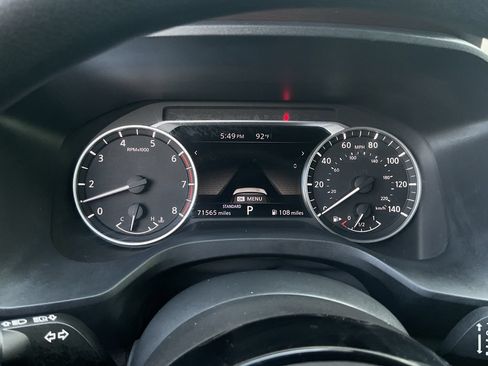 Used 2021 Nissan Rogue SV FWD image 30