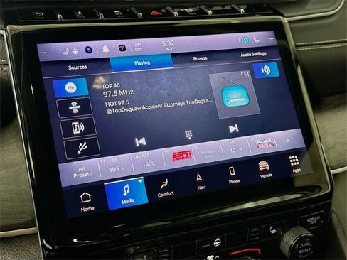 Used 2023 Jeep Grand Cherokee L Limited image 15