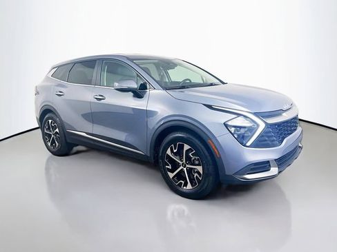 Used 2023 Kia Sportage EX FWD image 26