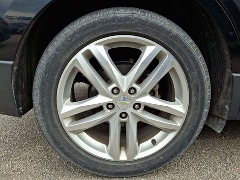 Used 2018 Chevrolet Equinox Premier FWD image 6