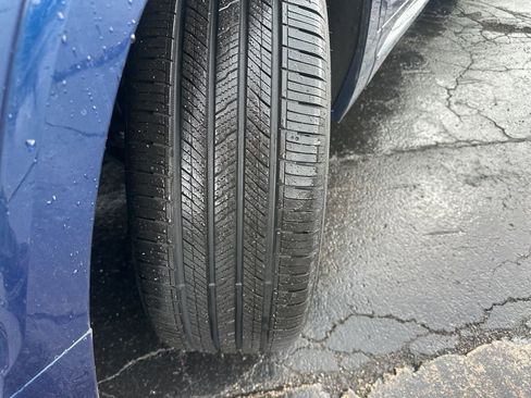 Used 2023 GMC Terrain Denali image 38