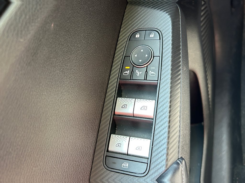 Used 2024 Mitsubishi Outlander SE Black Edition AWD/4WD image 32