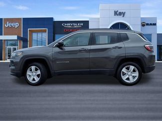 Used 2022 Jeep Compass Latitude video 2