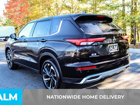 Used 2024 Mitsubishi Outlander SE image 5