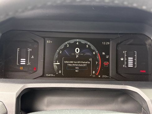 Used 2025 Toyota 4Runner SR5 AWD/4WD image 11