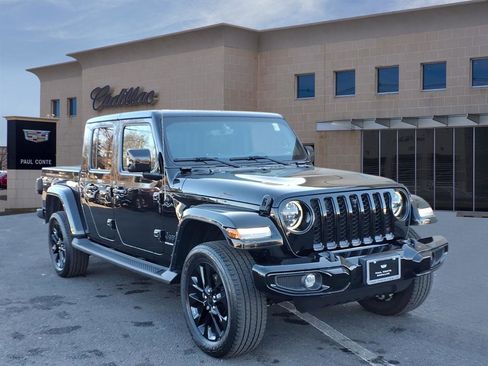 Used 2023 Jeep Gladiator Overland image 3