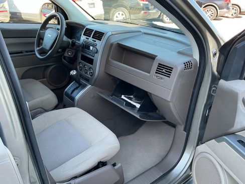 Used 2007 Jeep Compass Sport image 21