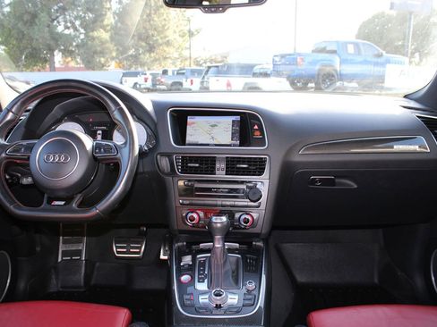 Used 2016 Audi SQ5 Premium Plus w/ Technology Package image 20