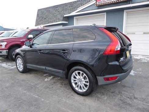 Used 2010 Volvo XC60 T6 image 8
