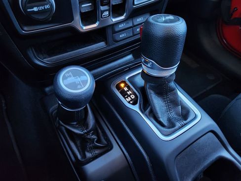 Used 2020 Jeep Wrangler Unlimited Sport S AWD/4WD image 27