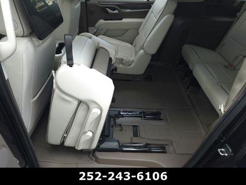 Used 2023 GMC Yukon XL Denali w/ LPO, Floor Liner Package RWD image 30