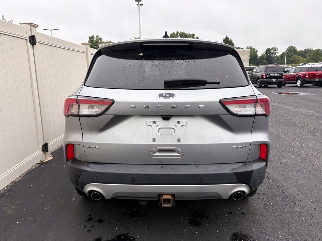 Used 2022 Ford Escape SEL w/ Class II Trailer Tow Package AWD/4WD image 4