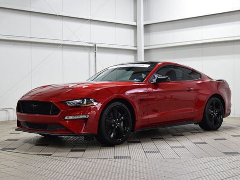 Used 2022 Ford Mustang GT Premium w/ Equipment Group 401A RWD image 3