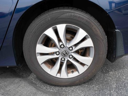 Used 2015 Honda Accord LX image 28