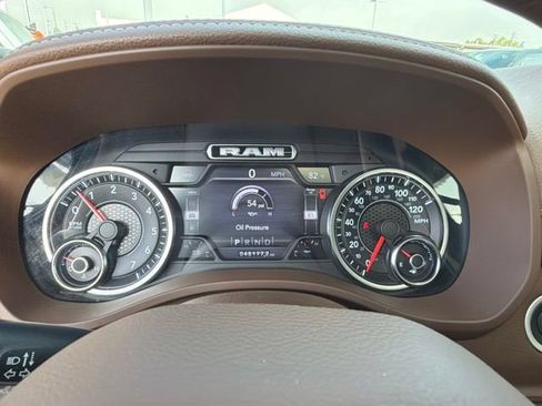 Used 2019 RAM 1500 Laramie AWD/4WD image 21
