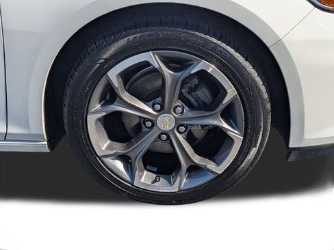 Used 2023 Chevrolet Malibu LT image 10