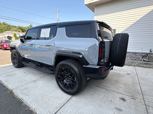 Used 2025 GMC Hummer EV 2X AWD/4WD image 11