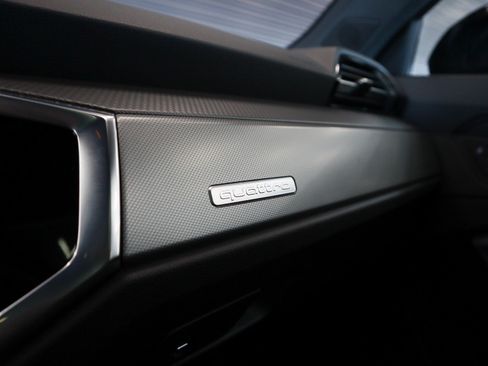 Used 2025 Audi Q3 2.0T Premium w/ Convenience Package image 27