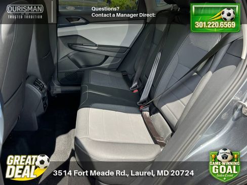 Used 2024 Volkswagen Taos SE FWD image 19
